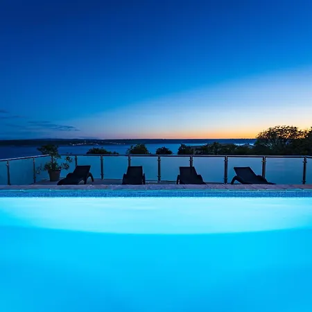 Prázdninový dům My Dalmatia - Sea View Anpero With Private Heated Pool And Sauna *