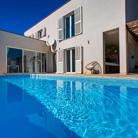 My Dalmatia - Sea View Anpero With Private Heated Pool And Sauna Prázdninový dům *