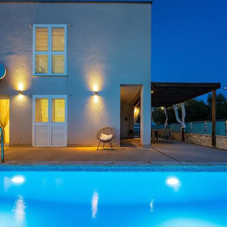My Dalmatia - Sea View Anpero With Private Heated Pool And Sauna Prázdninový dům *