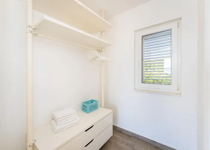 My Dalmatia - Sea View Anpero With Private Heated Pool And Sauna Tatil Evi Maslenica