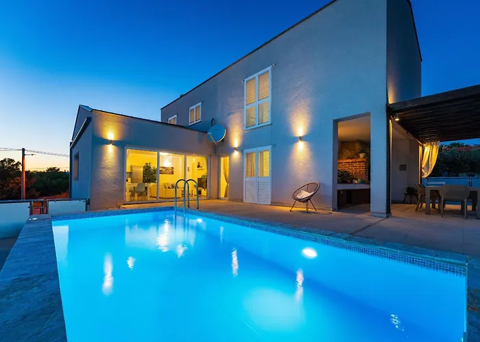 My Dalmatia - Sea View Anpero With Private Heated Pool And Sauna Maslenica